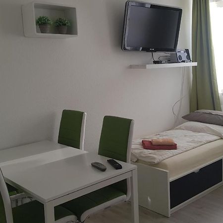 Sonniges Modernes Appartement Hoehenberg Köln Dış mekan fotoğraf