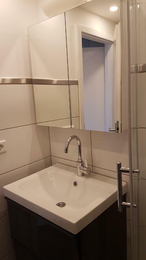 Sonniges Modernes Appartement Hoehenberg Köln Dış mekan fotoğraf