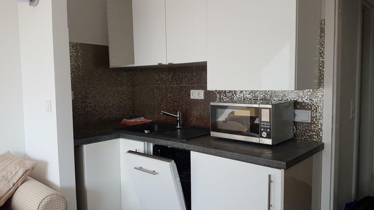 Sonniges Modernes Appartement Hoehenberg Köln Dış mekan fotoğraf