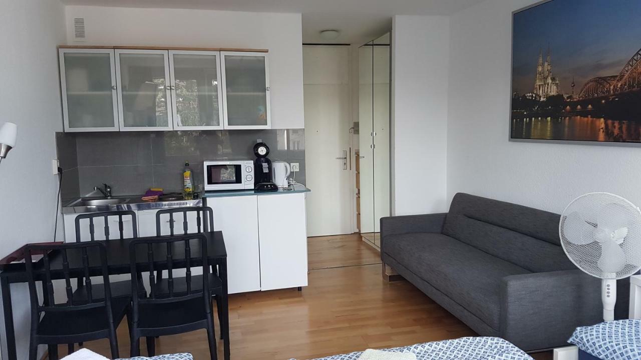 Sonniges Modernes Appartement Hoehenberg Köln Dış mekan fotoğraf