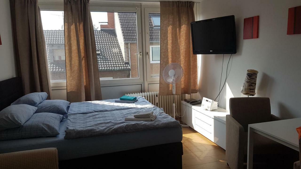 Sonniges Modernes Appartement Hoehenberg Köln Dış mekan fotoğraf