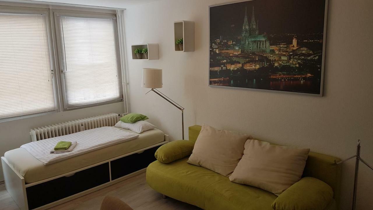 Sonniges Modernes Appartement Hoehenberg Köln Dış mekan fotoğraf