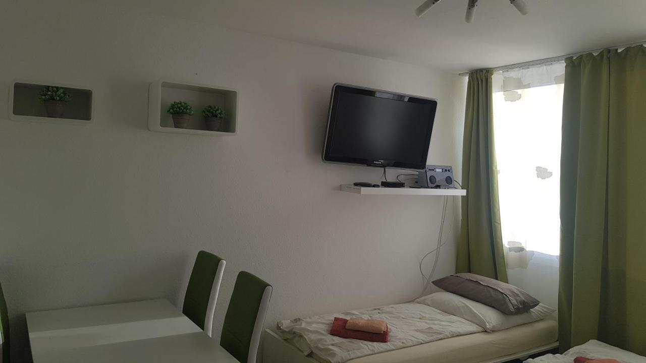 Sonniges Modernes Appartement Hoehenberg Köln Dış mekan fotoğraf